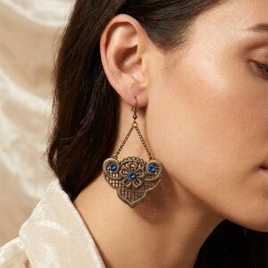 Elegant Gold and Blue Filigree Earrings
